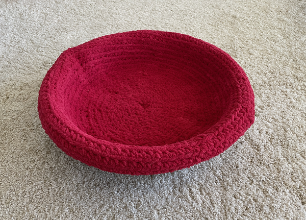 Crimson cat bed